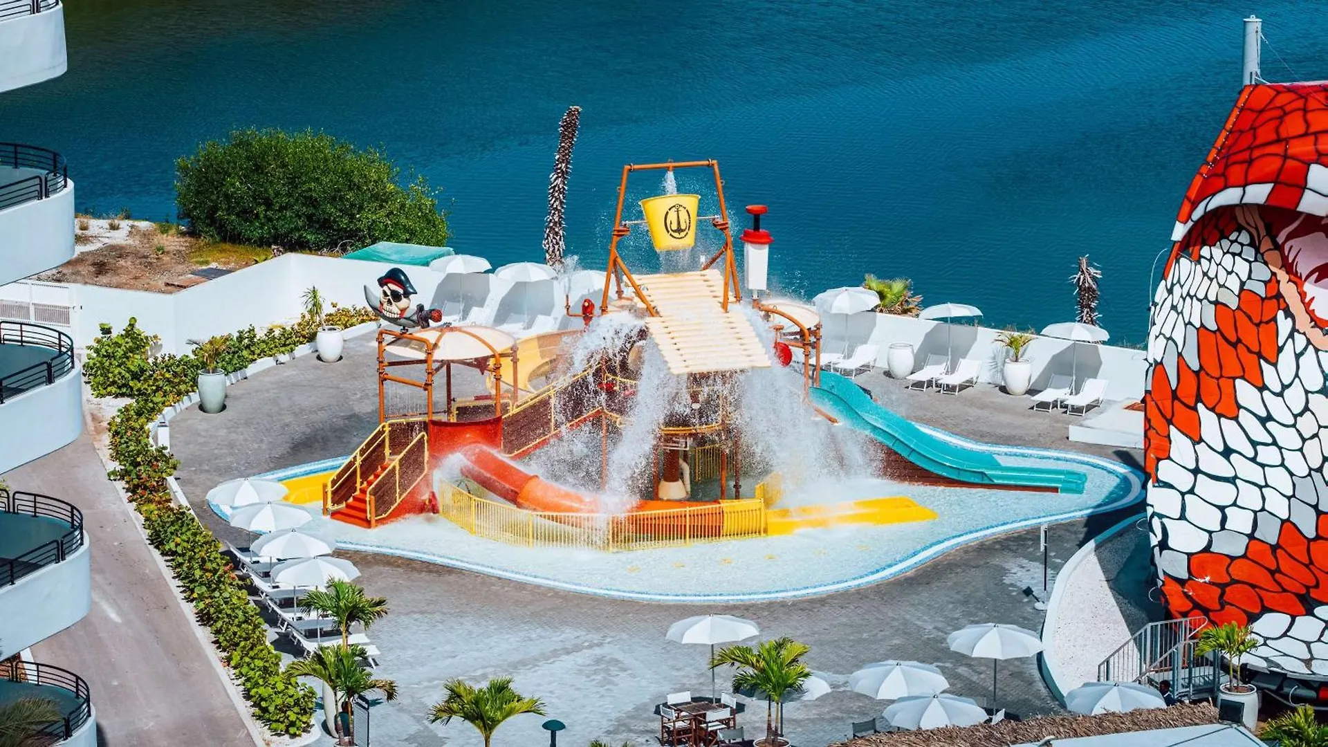 Mangrove Beach Corendon Curacao All-Inclusive Resort, Curio Willemstad