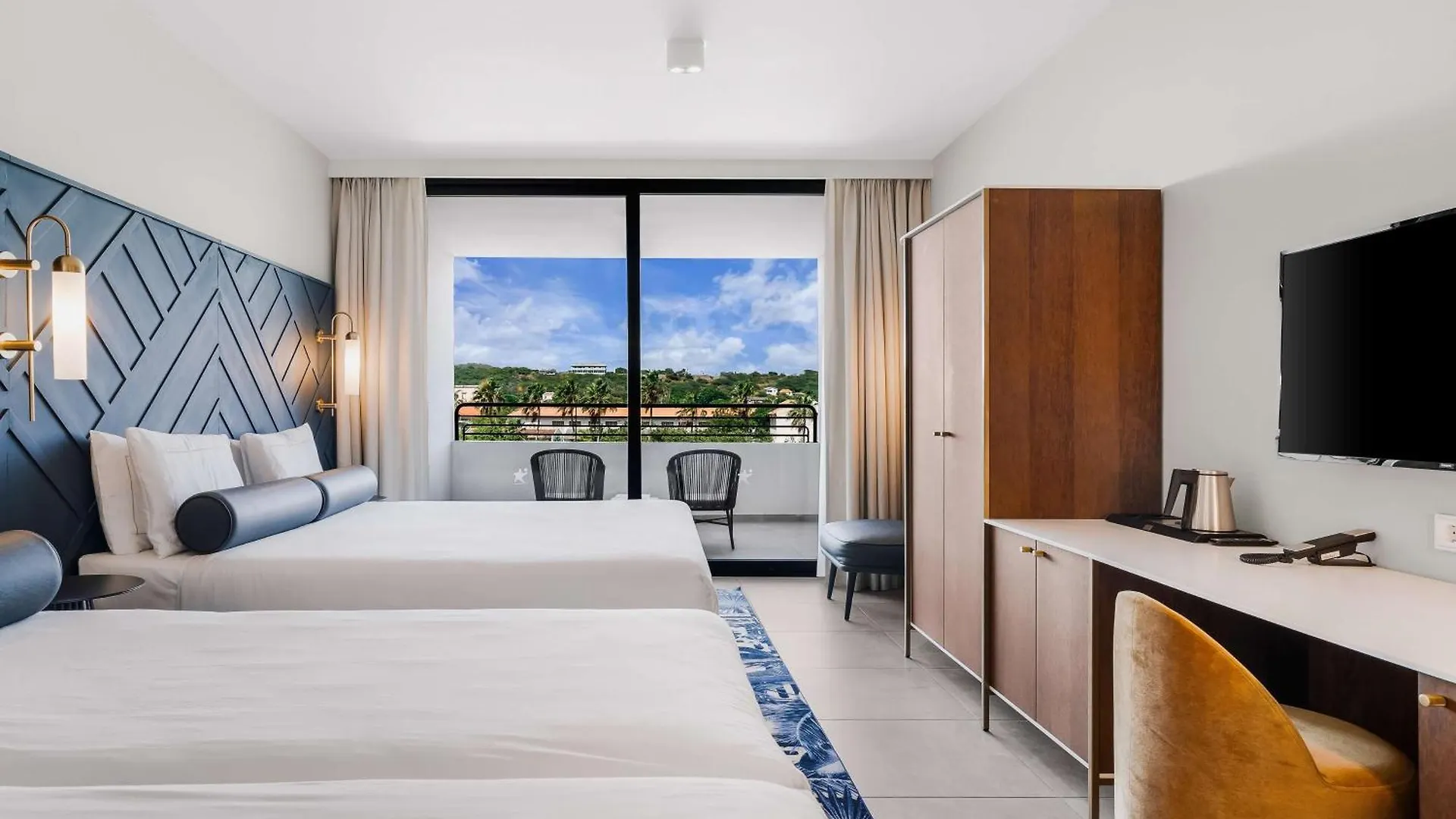 Mangrove Beach Corendon Curacao All-Inclusive Resort, Curio By Hilton Willemstad 4*,